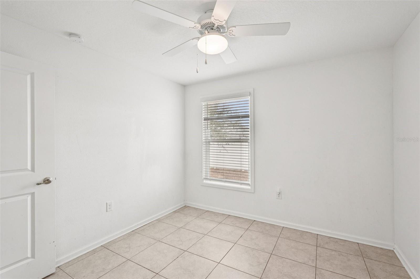 Image 40 of 52 For 1551 Blue Bayou Circle