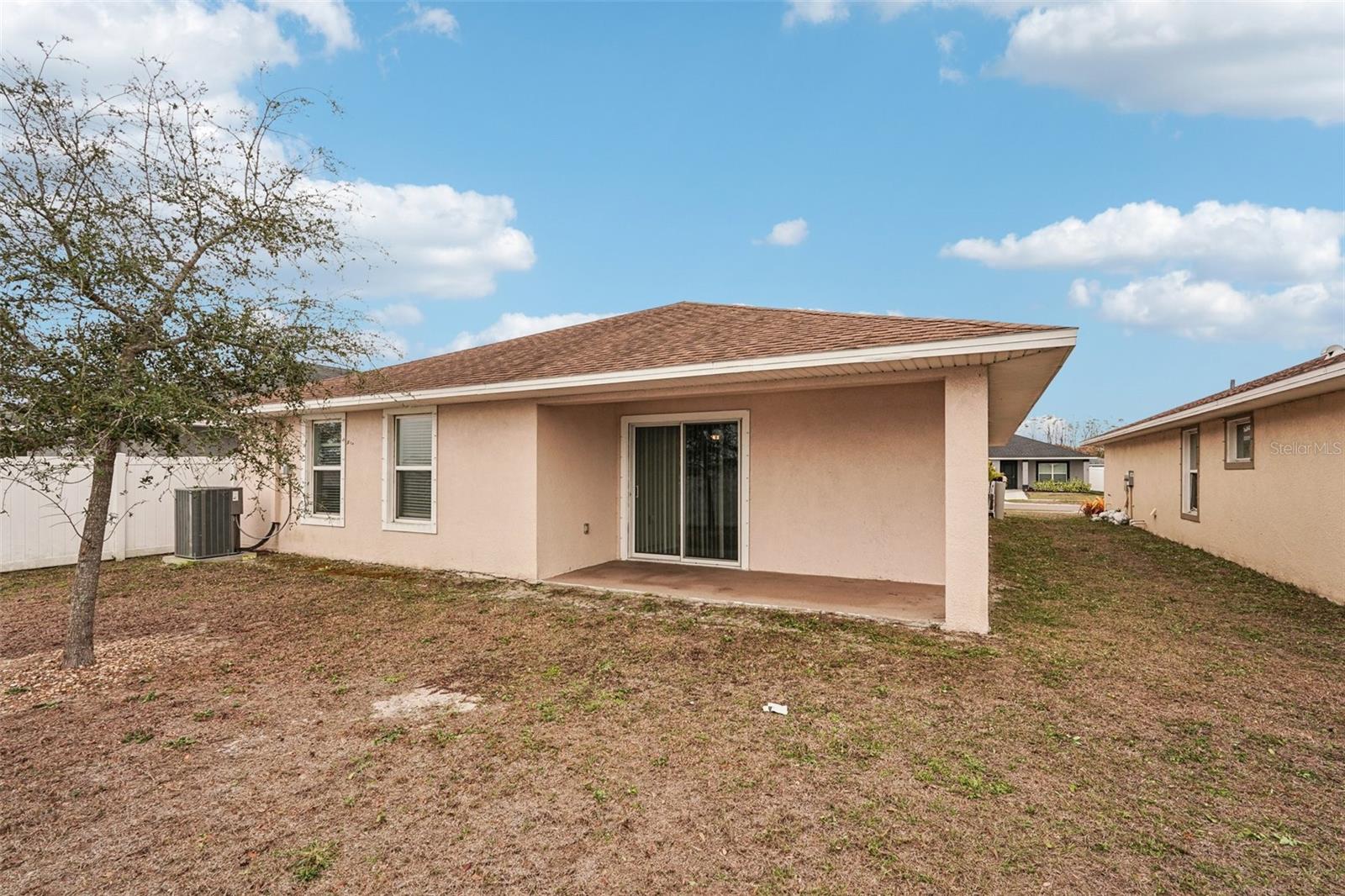 Image 45 of 52 For 1551 Blue Bayou Circle