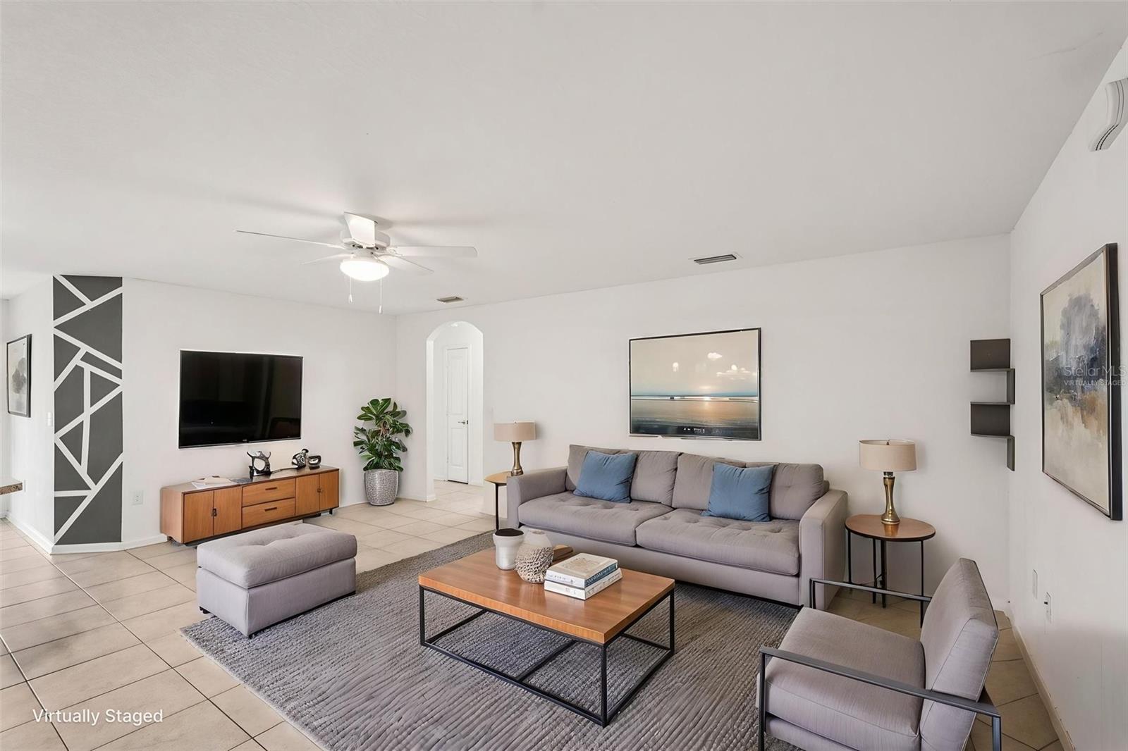 Image 9 of 52 For 1551 Blue Bayou Circle