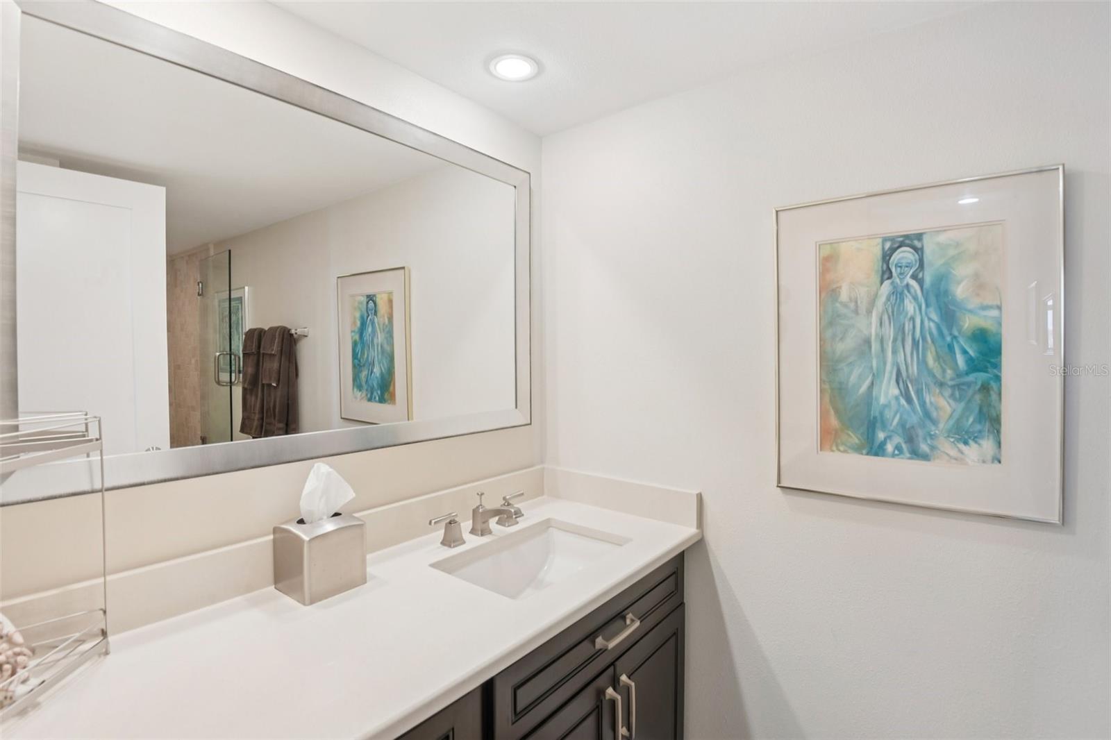 Image 24 of 33 For 500 Treasure Island Causeway 711