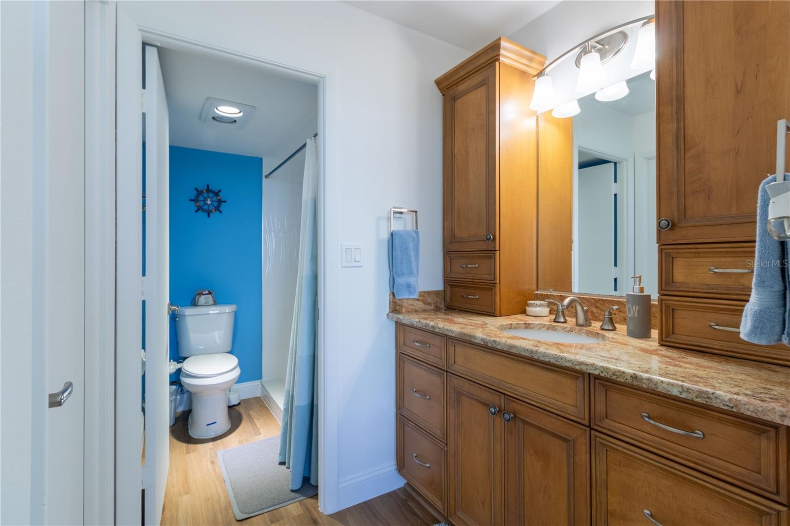 Image 11 of 16 For 4253 Bay Beach Lane G2