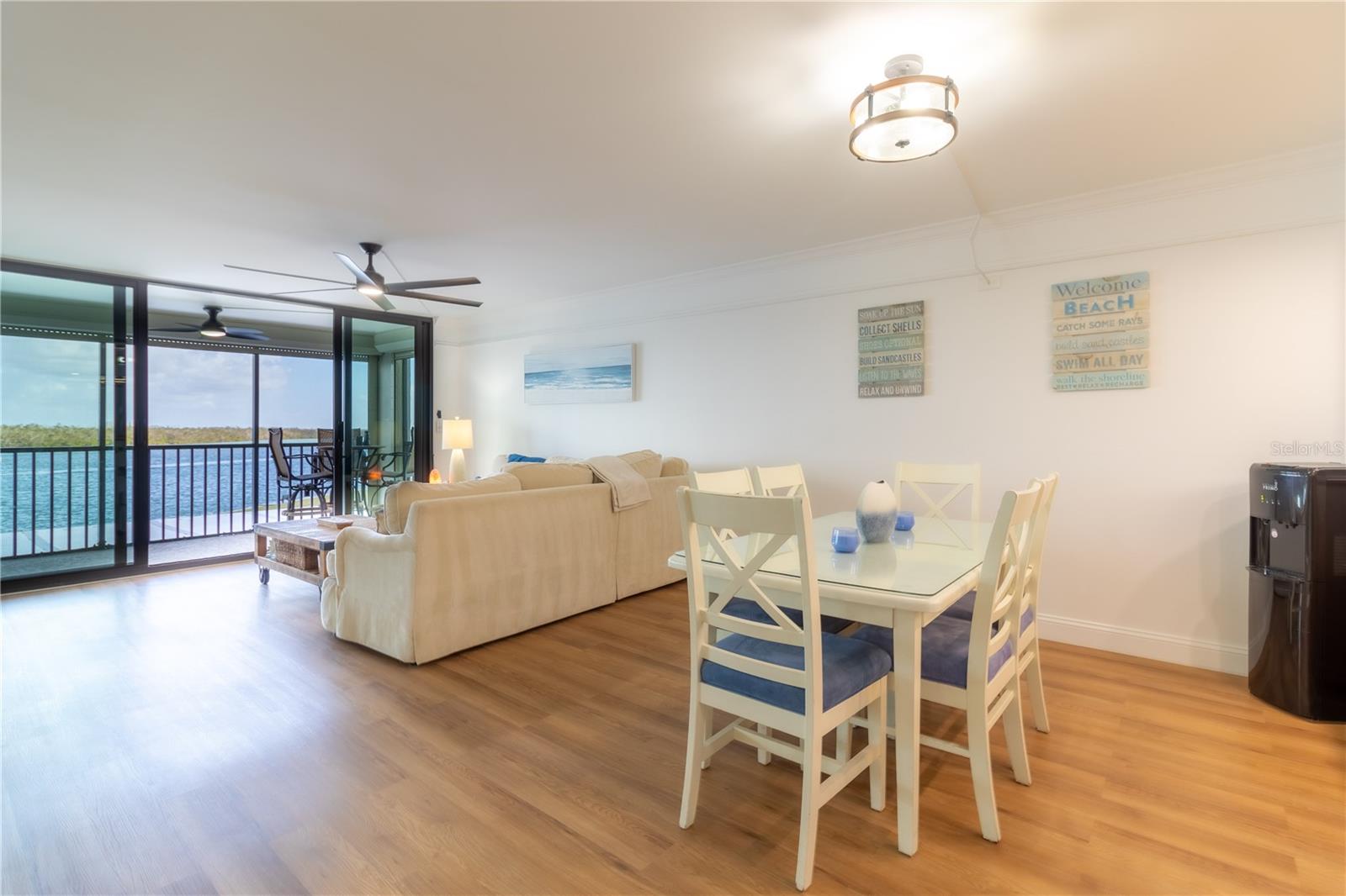 Image 7 of 16 For 4253 Bay Beach Lane G2