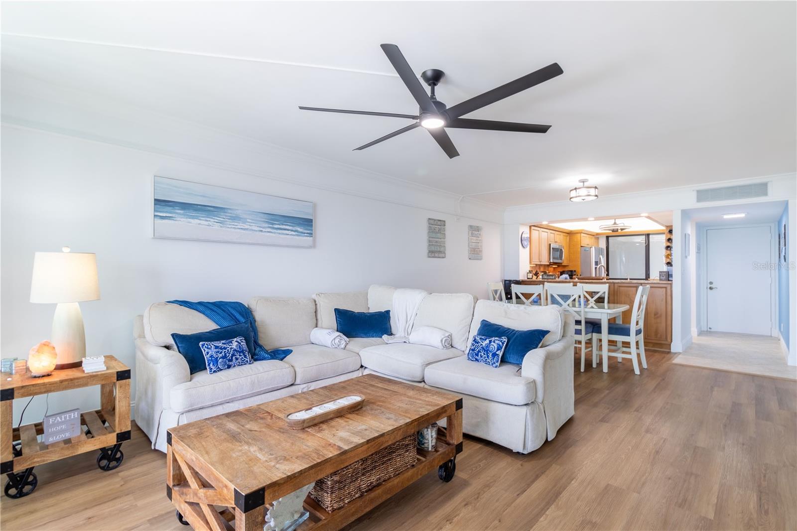 Image 9 of 16 For 4253 Bay Beach Lane G2