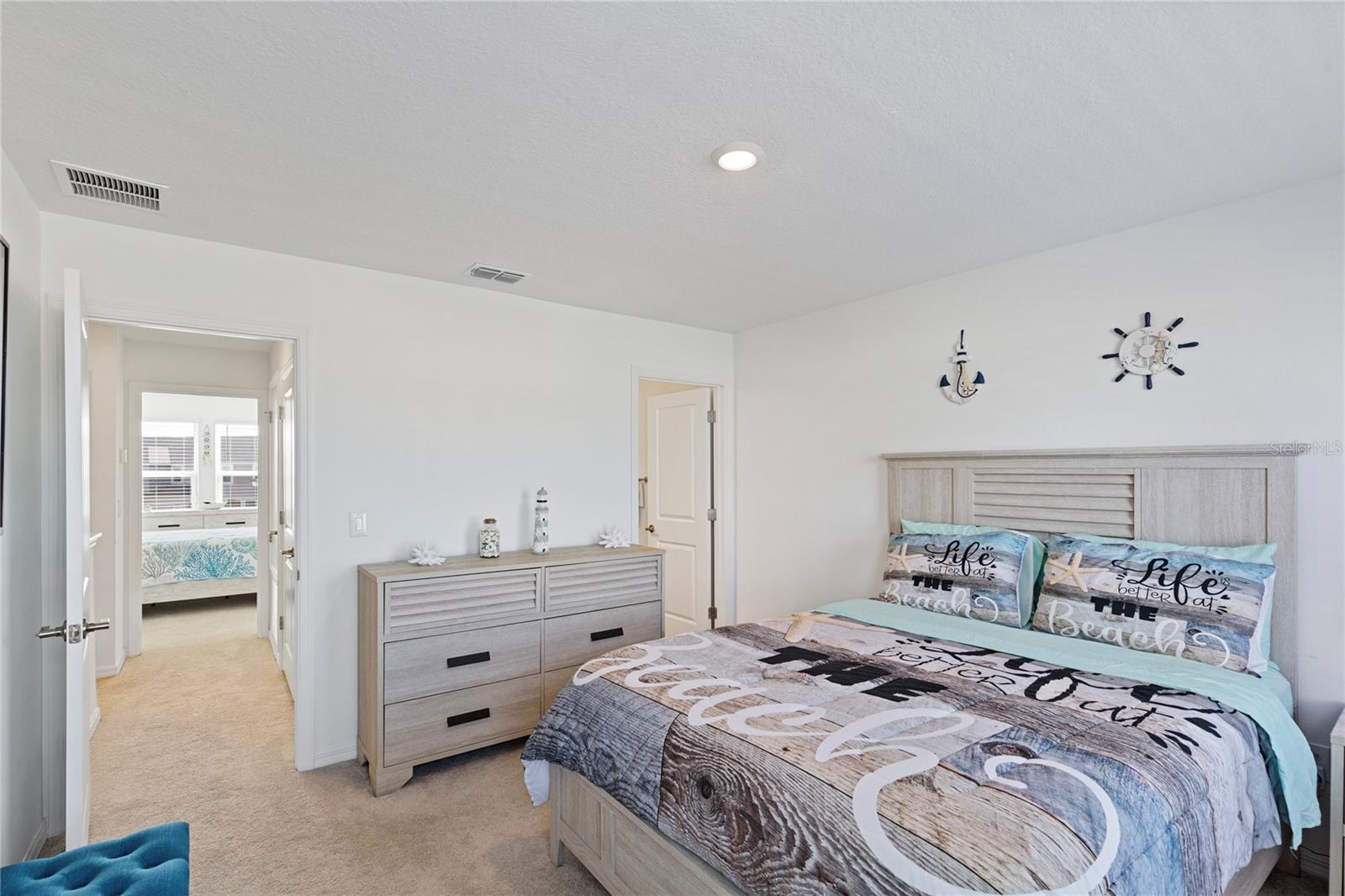 Image 26 of 33 For 6119 Whetstone Court