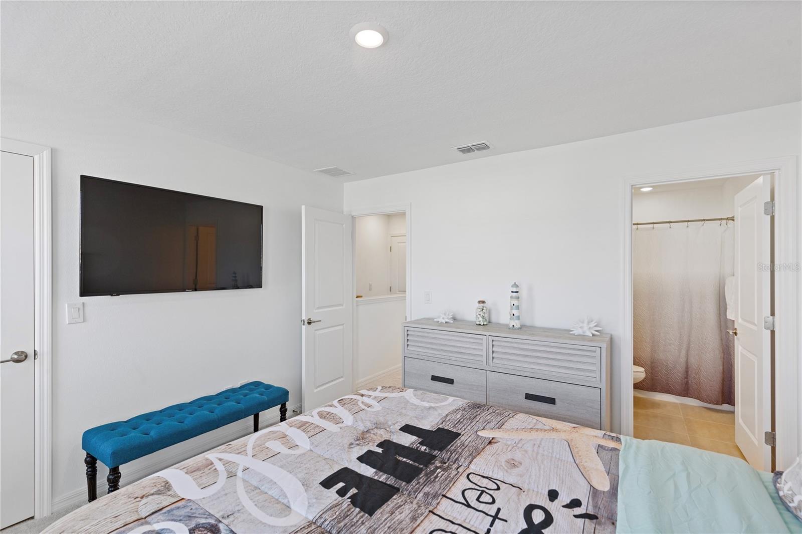 Image 27 of 33 For 6119 Whetstone Court