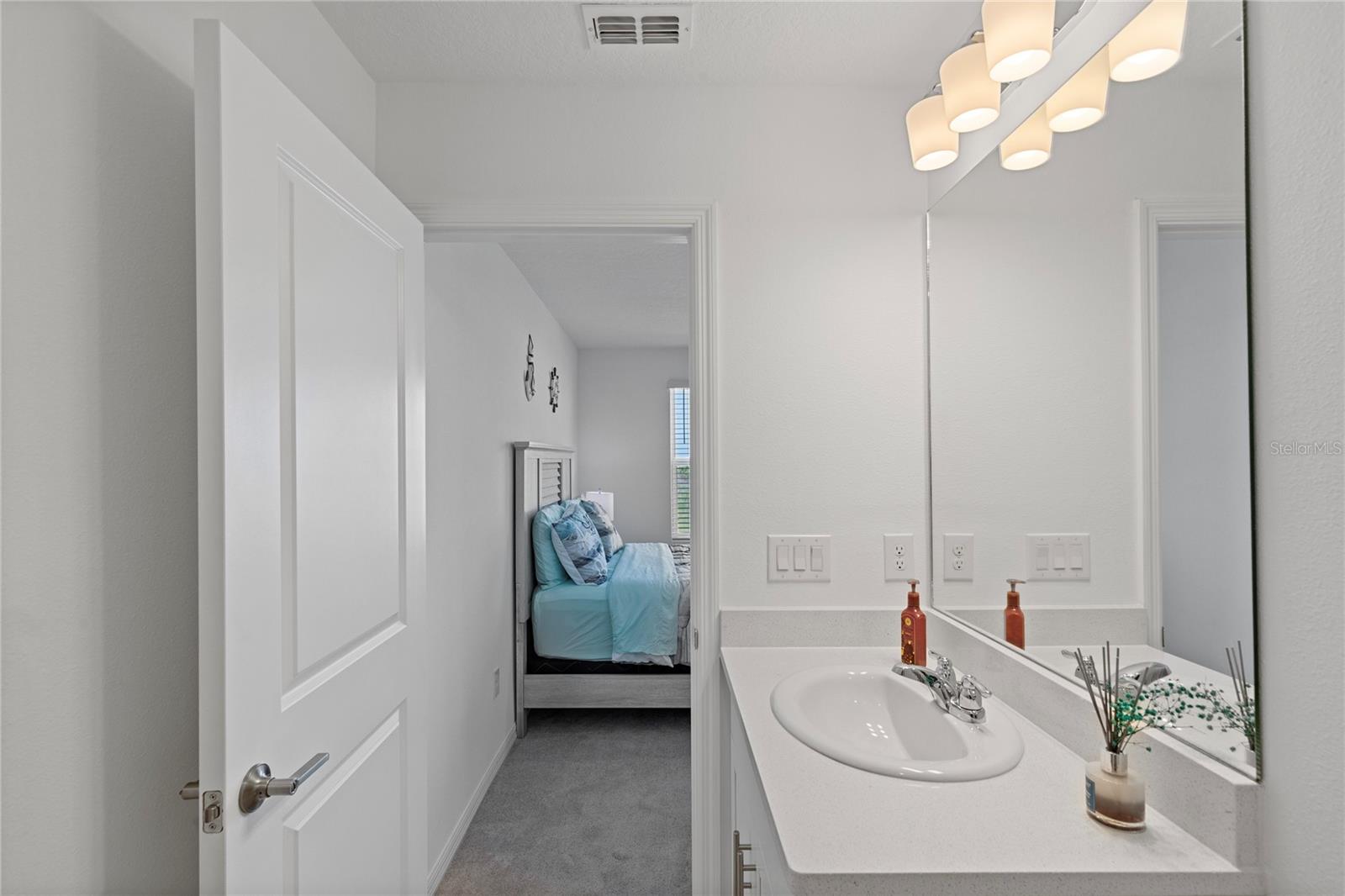 Image 29 of 33 For 6119 Whetstone Court