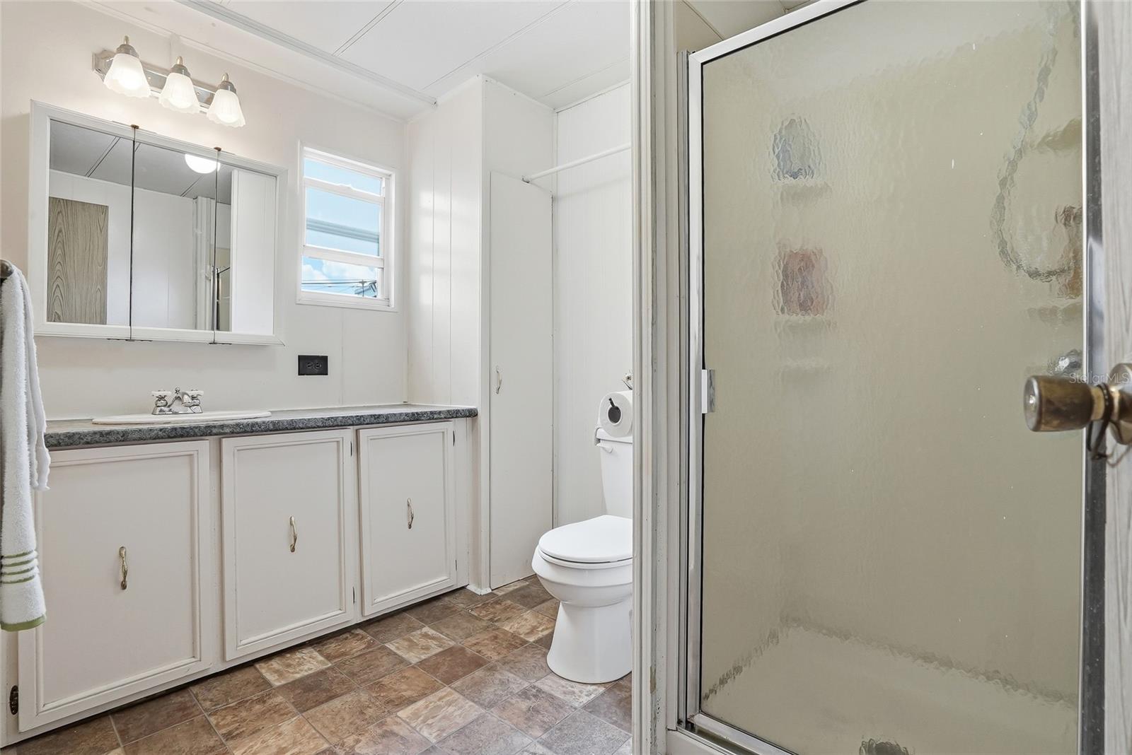 Image 18 of 43 For 9790 66th Street N 468