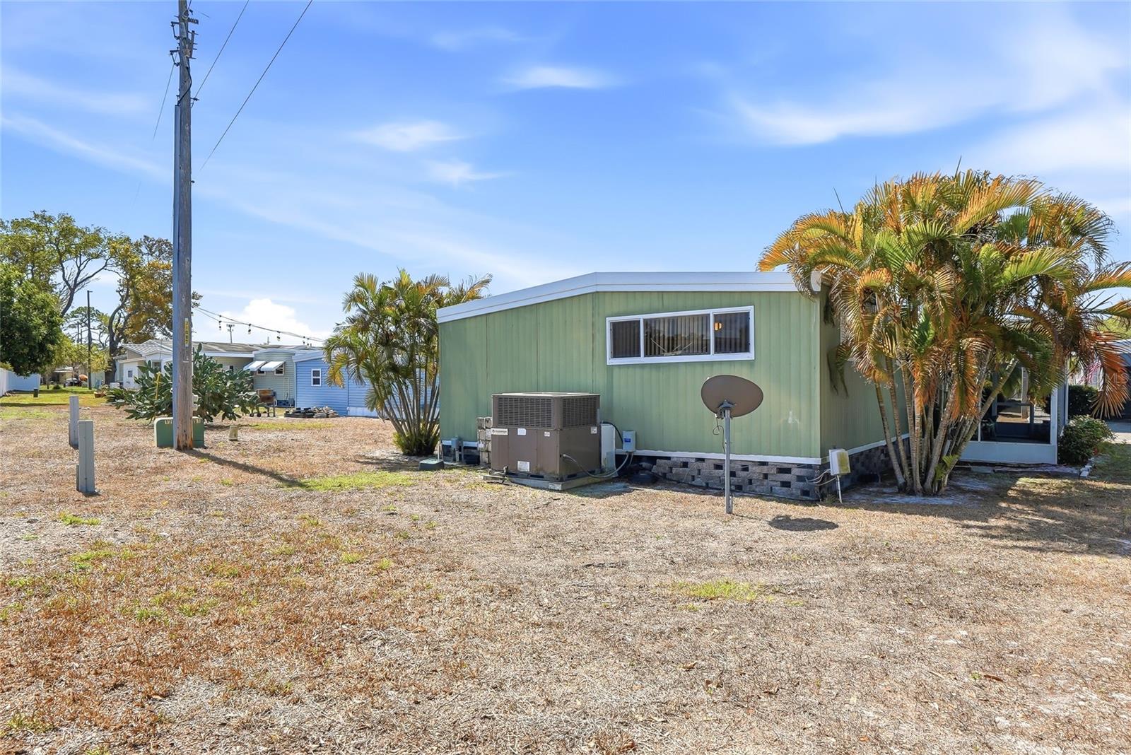 Image 31 of 43 For 9790 66th Street N 468