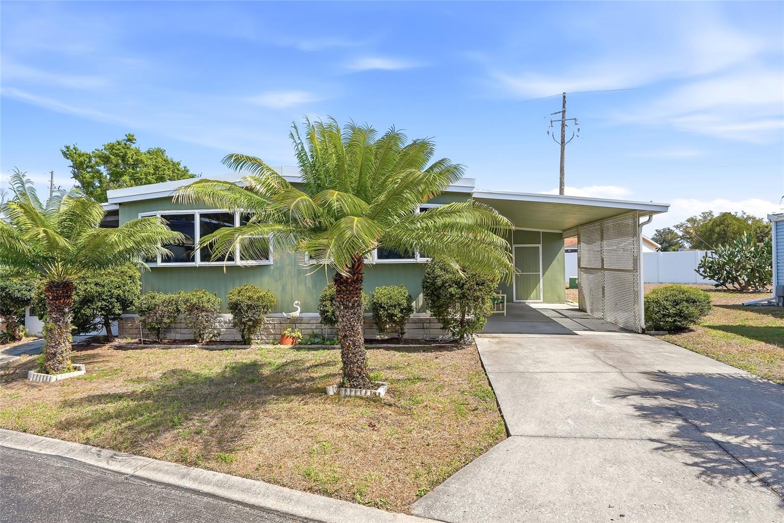 Image 33 of 43 For 9790 66th Street N 468