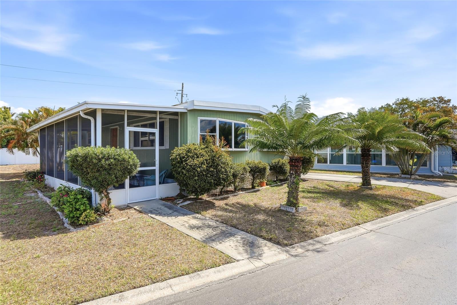 Image 36 of 43 For 9790 66th Street N 468