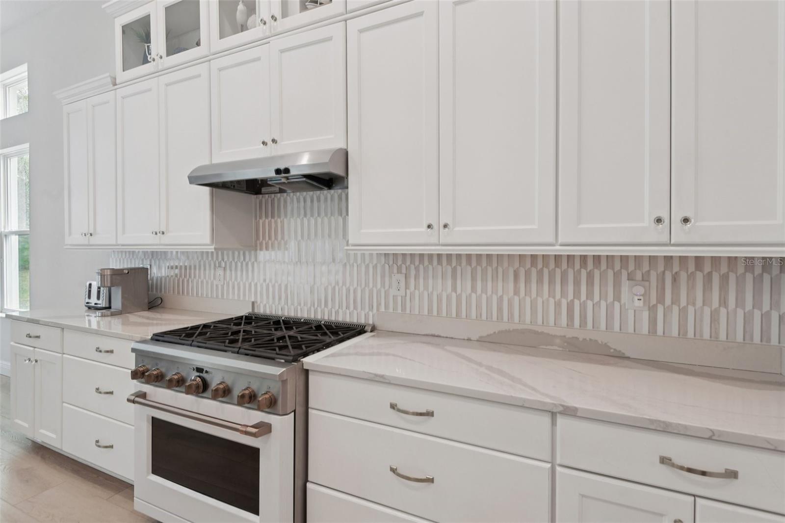 Image 9 of 37 For 2304 Clement Road