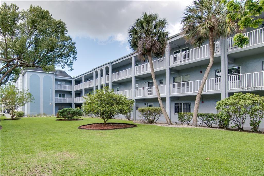 Image 20 of 23 For 1706 Belleair Forest Drive 140