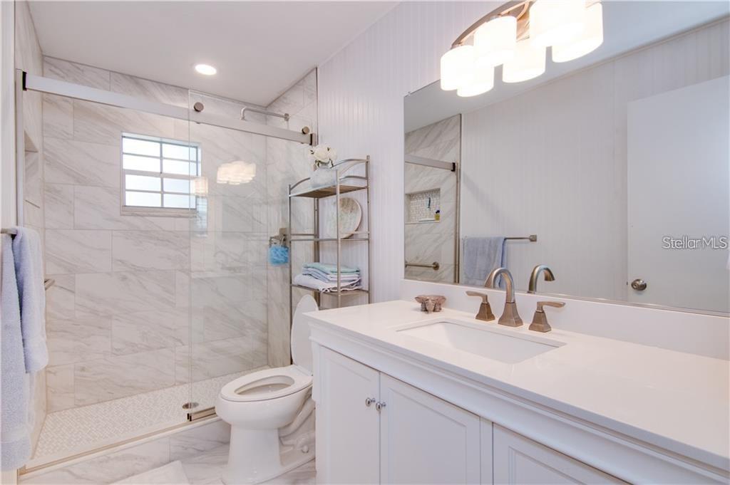 Image 4 of 23 For 1706 Belleair Forest Drive 140