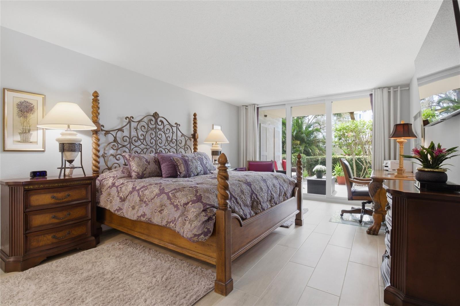 Image 25 of 38 For 100 Oakmont Lane 102