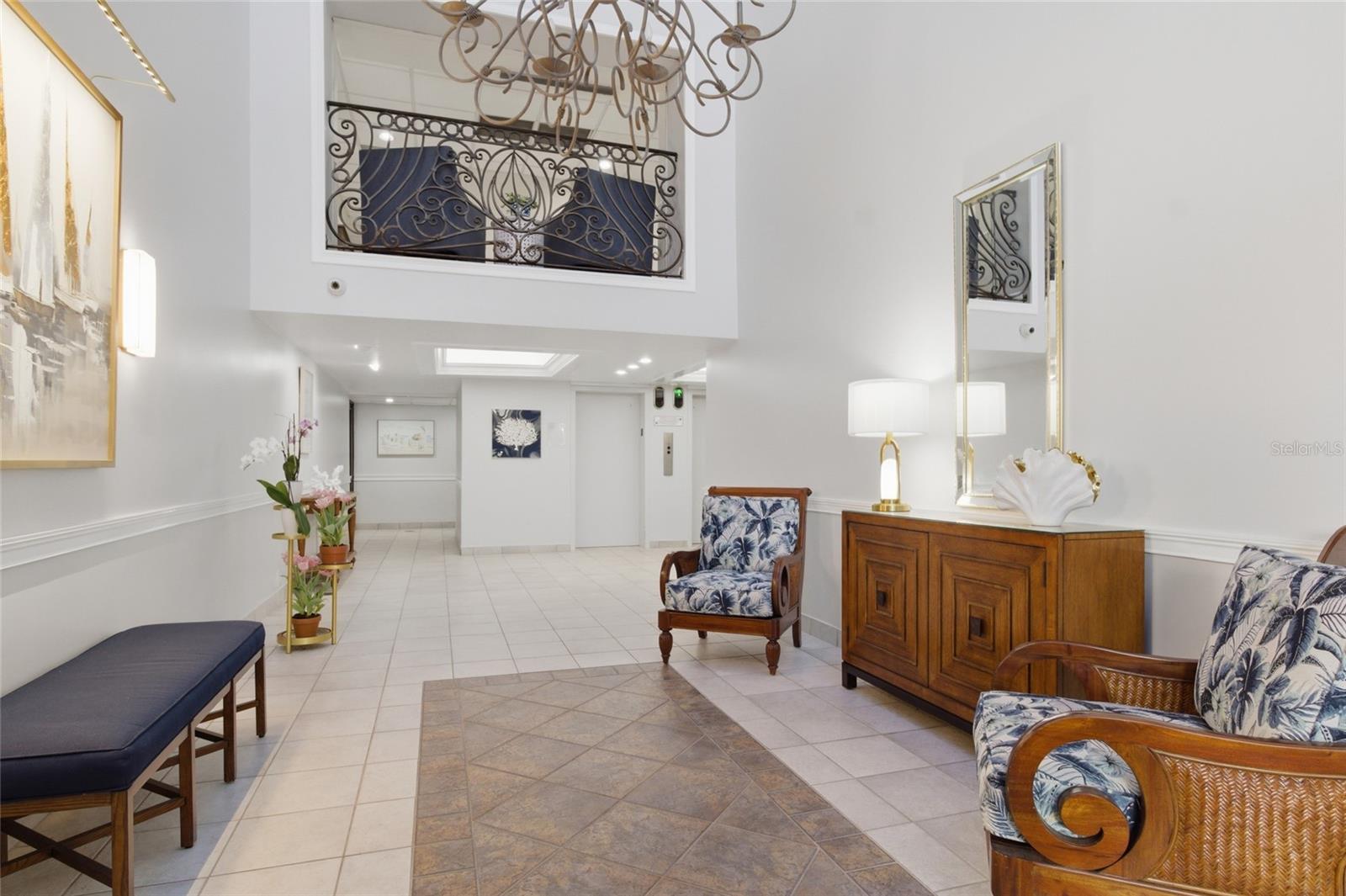 Image 8 of 38 For 100 Oakmont Lane 102