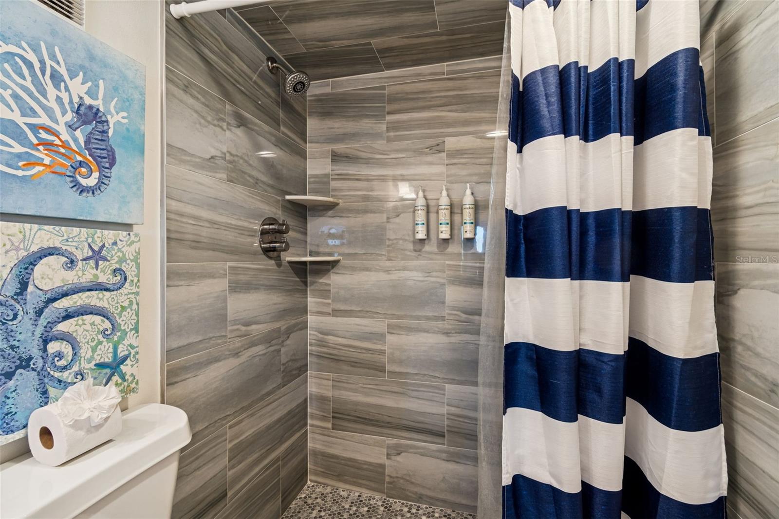 Image 17 of 33 For 4510 Gulf Boulevard 308