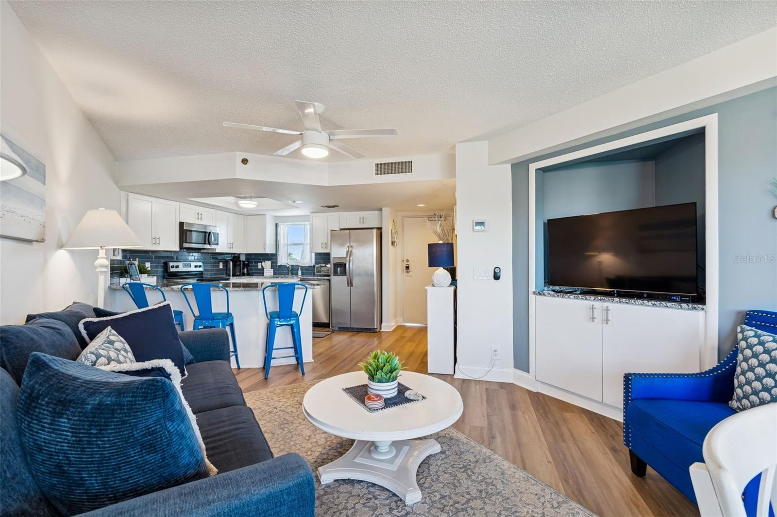 Image 9 of 33 For 4510 Gulf Boulevard 308