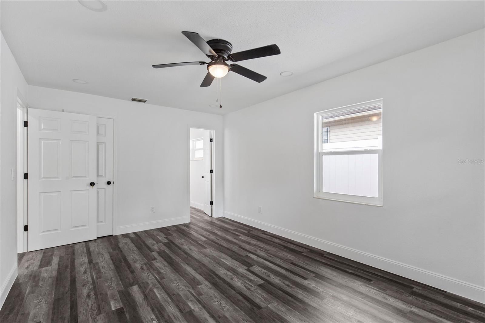 Image 3 of 15 For 2616 21st Avenue