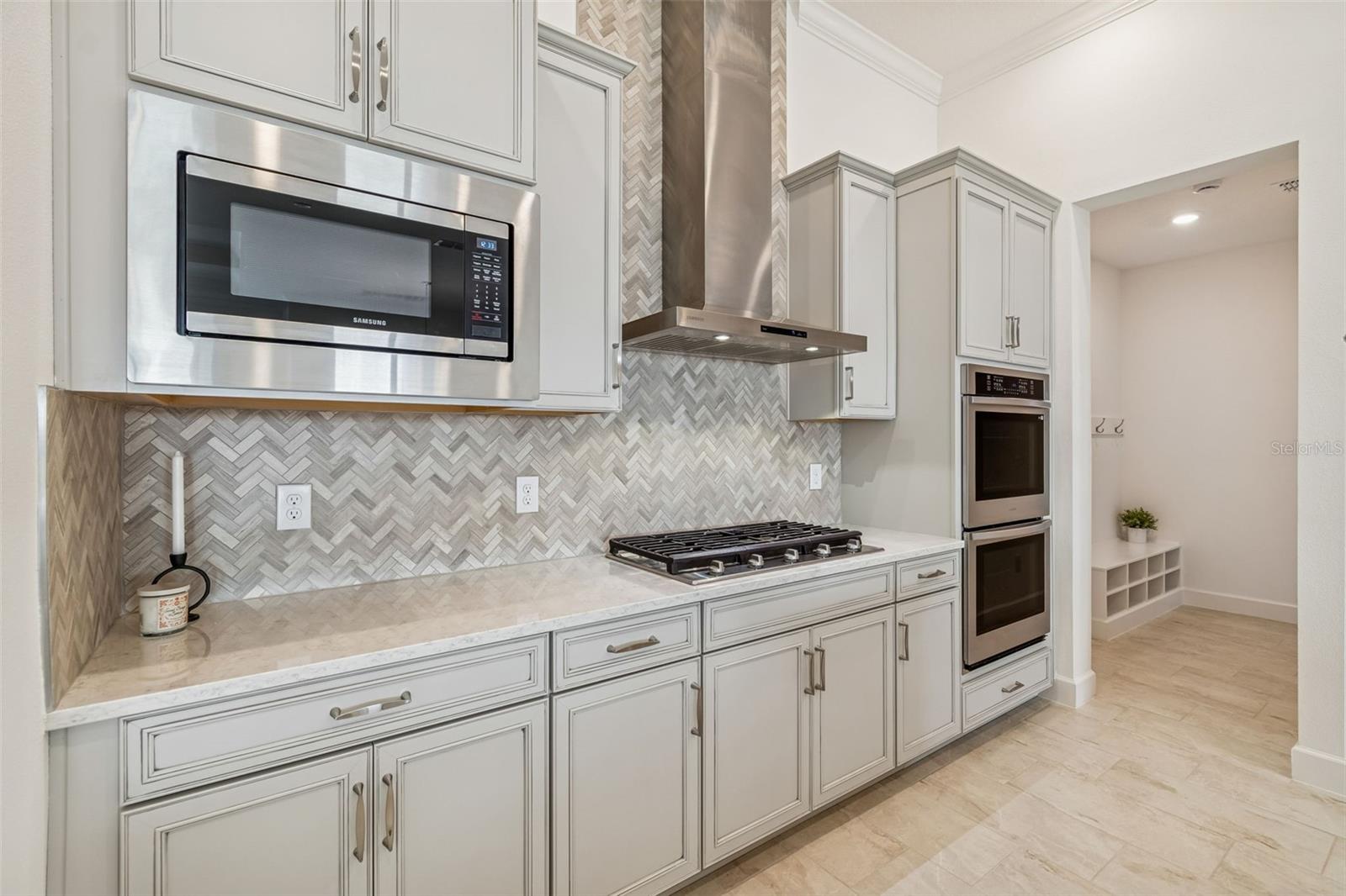 Image 14 of 64 For 958 Signet Drive