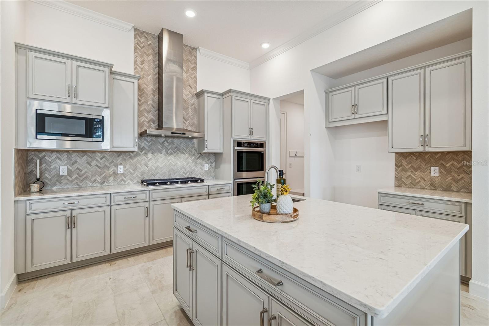 Image 15 of 64 For 958 Signet Drive