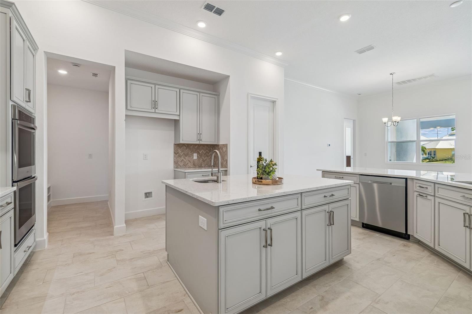 Image 16 of 64 For 958 Signet Drive