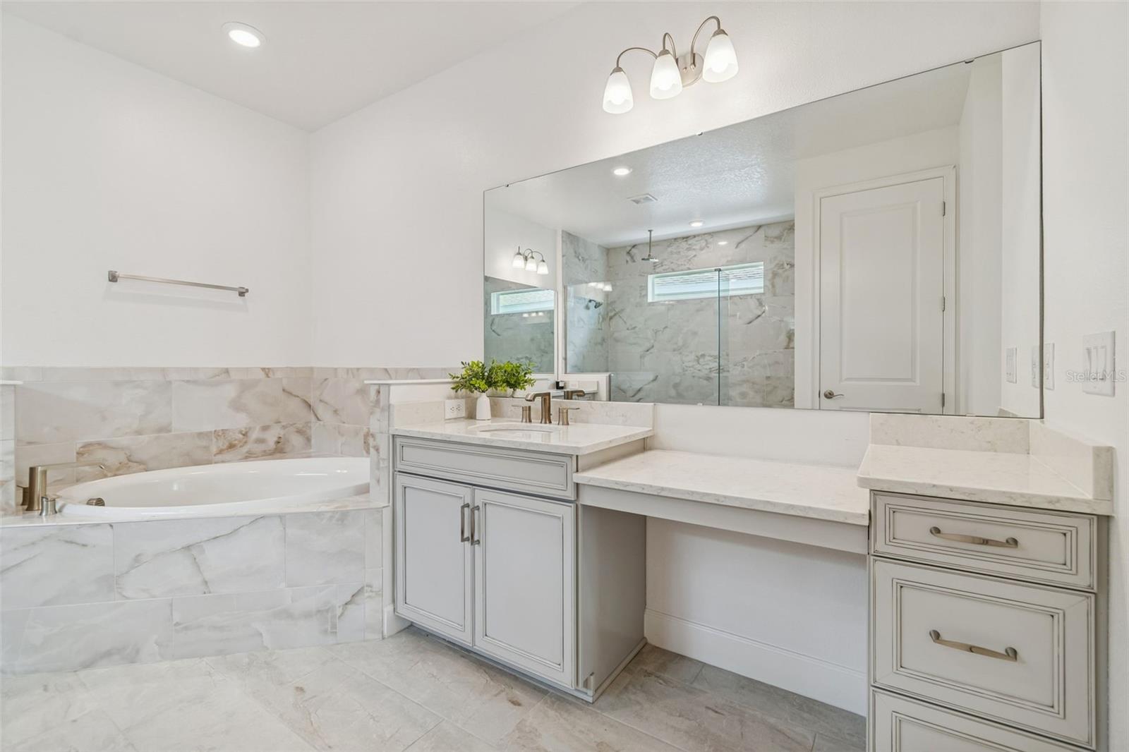 Image 30 of 64 For 958 Signet Drive