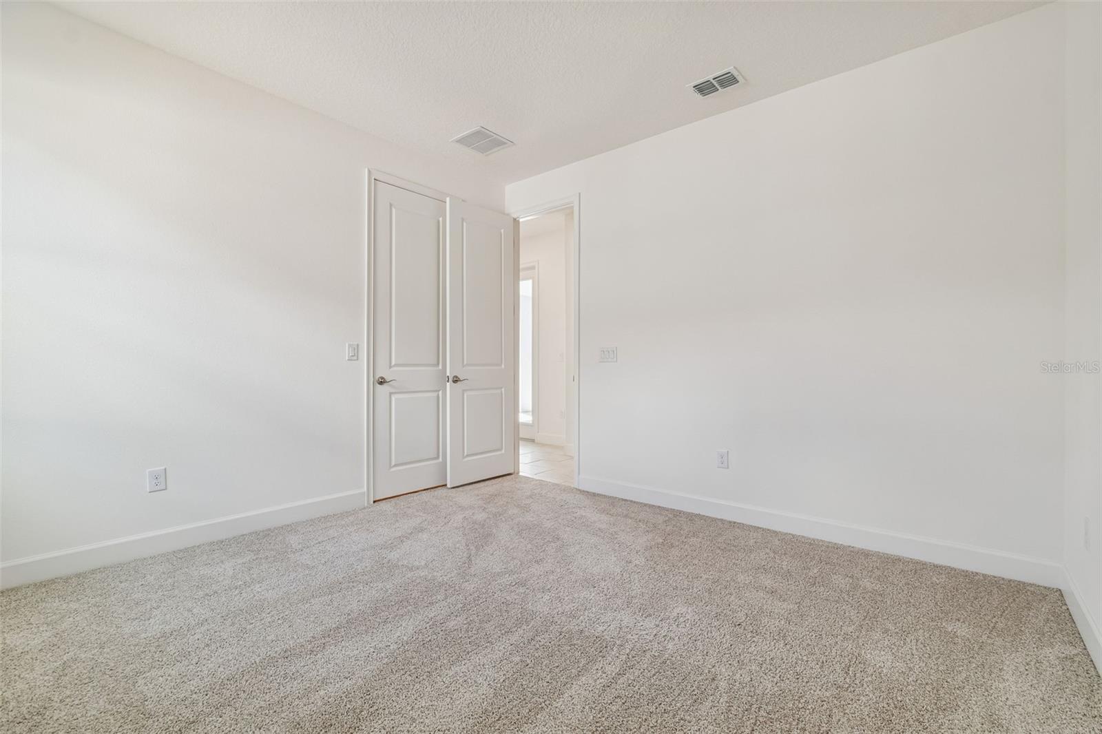 Image 42 of 64 For 958 Signet Drive