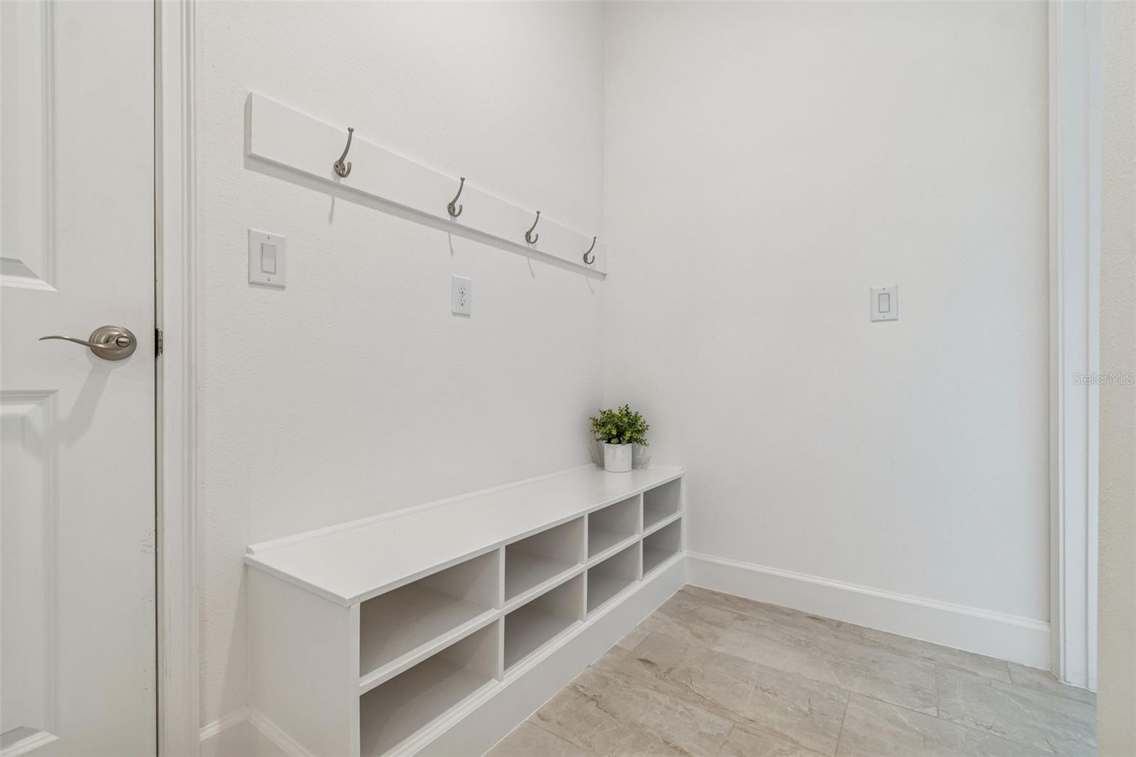 Image 45 of 64 For 958 Signet Drive