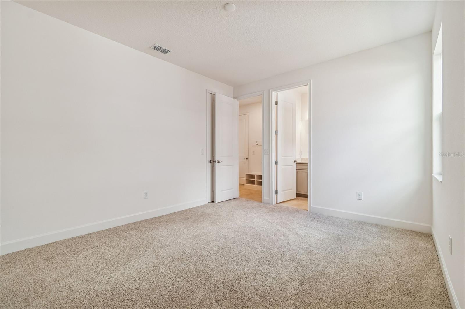 Image 47 of 64 For 958 Signet Drive