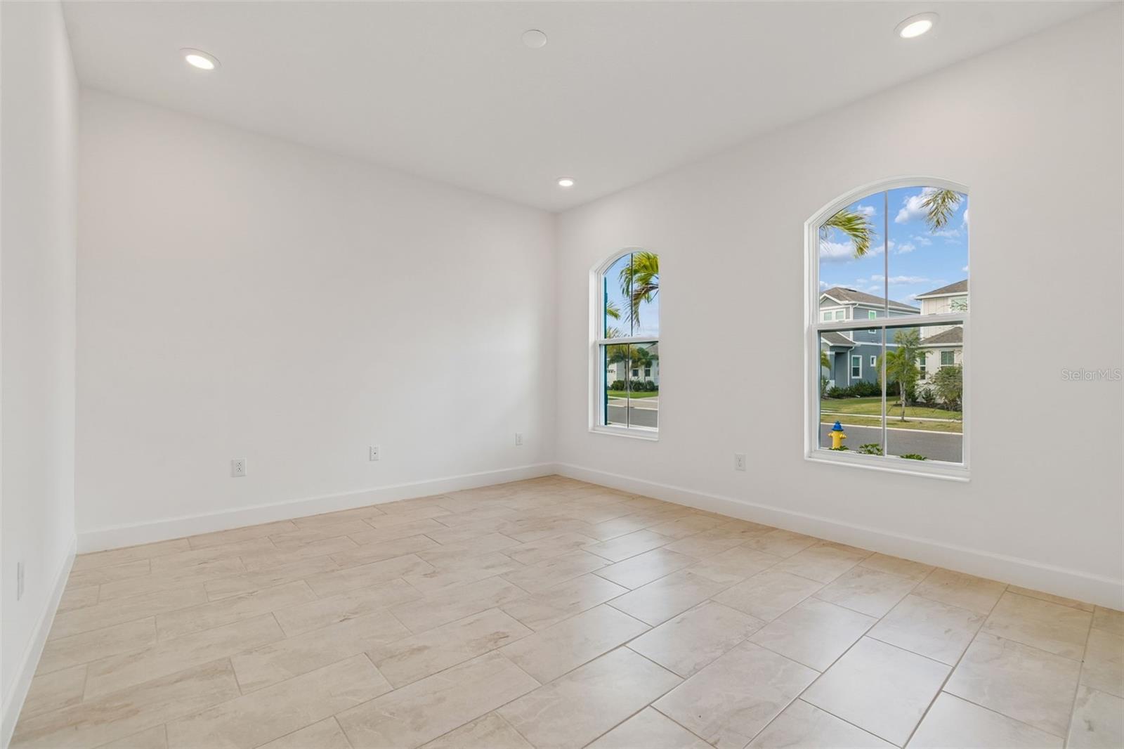 Image 9 of 64 For 958 Signet Drive