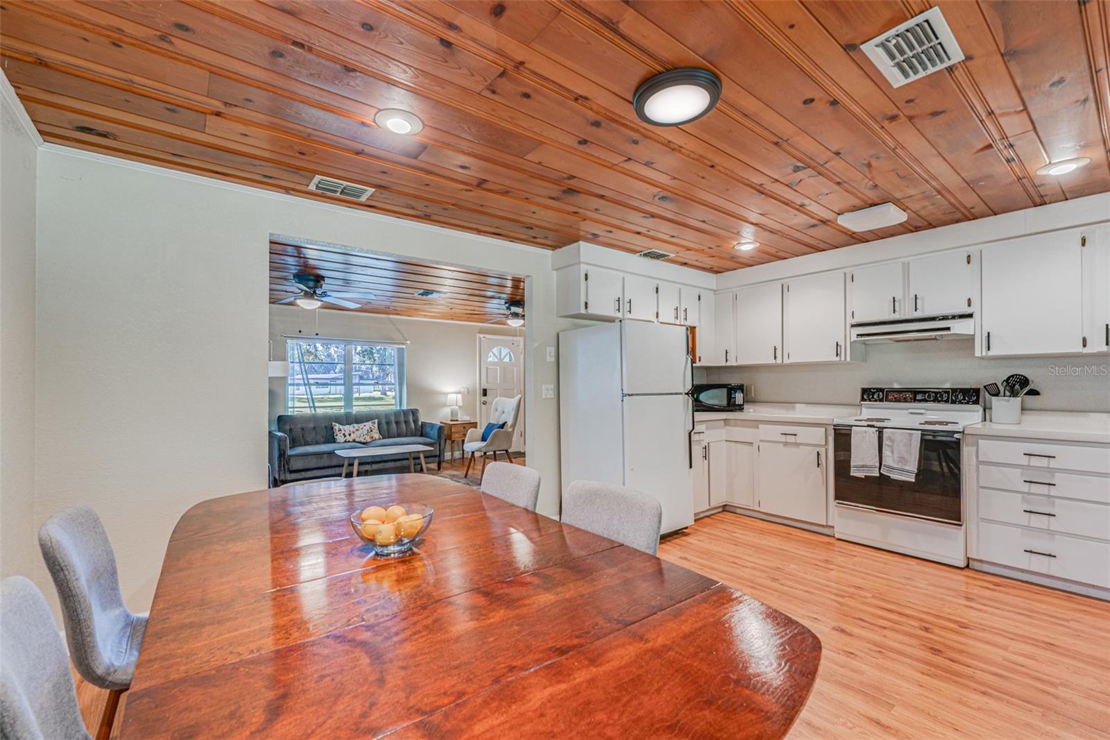 Image 14 of 46 For 8585 Miss Maggie Drive