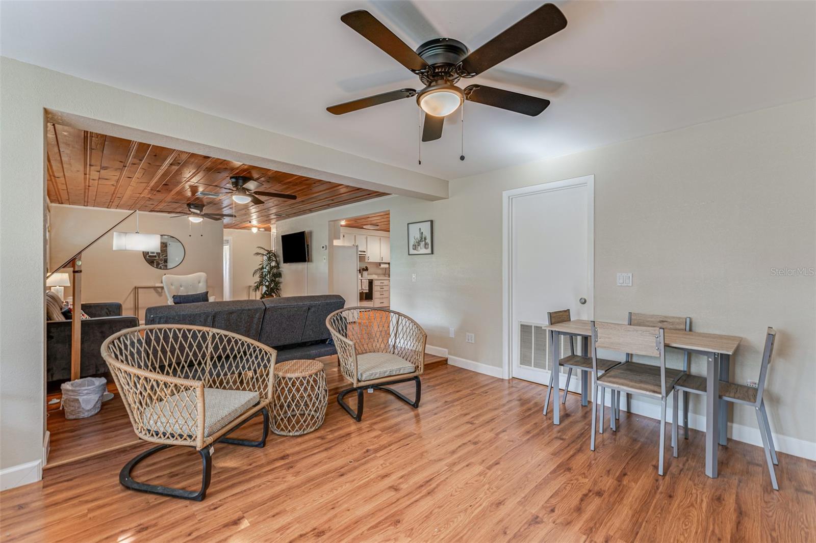 Image 17 of 46 For 8585 Miss Maggie Drive