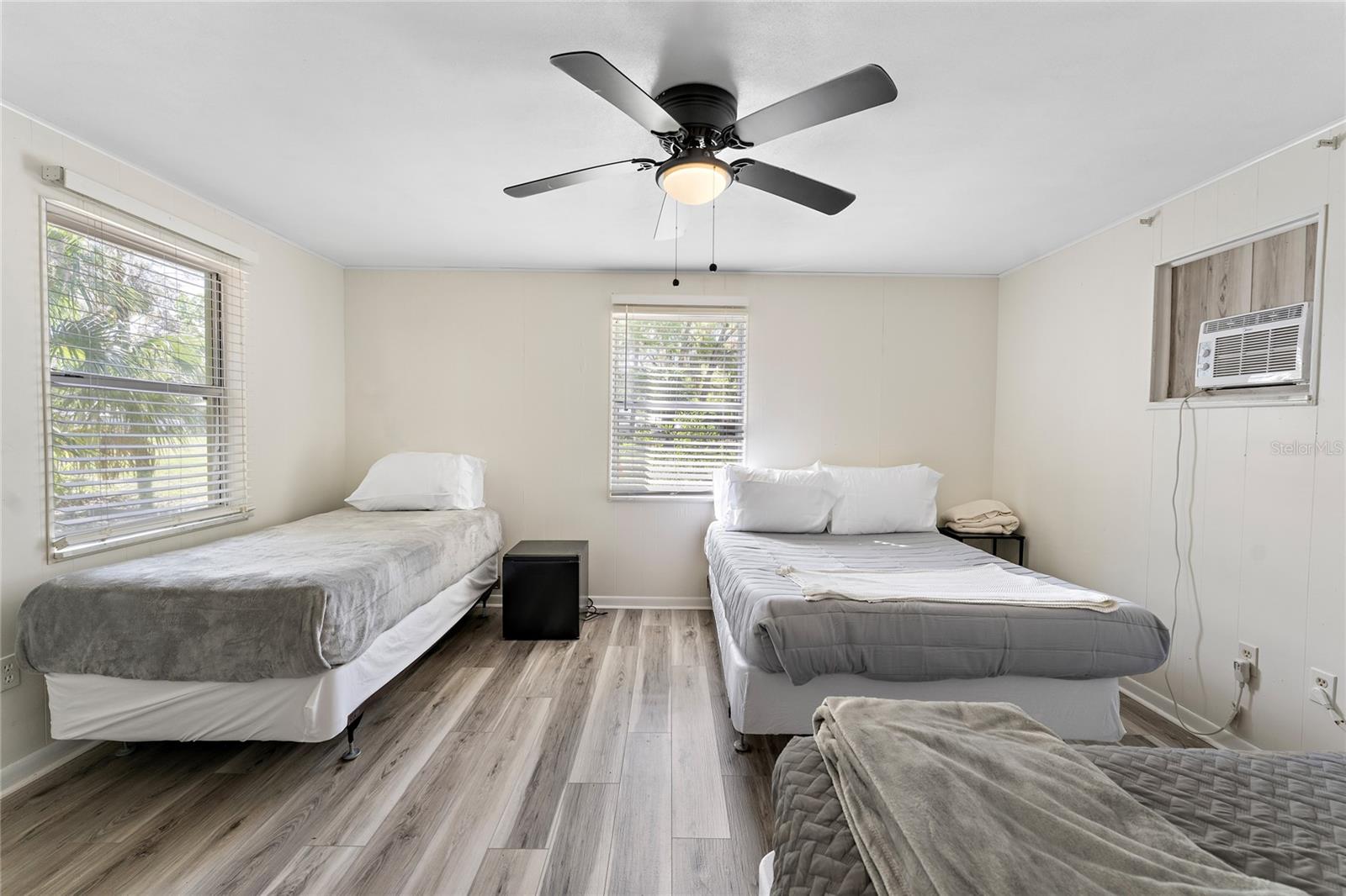 Image 4 of 42 For 8533 Miss Maggie Drive