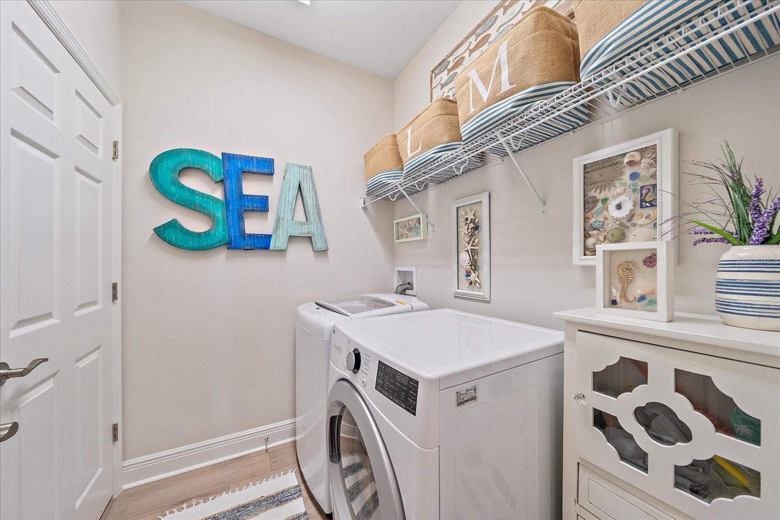 Image 24 of 27 For 12419 Oak Hill Way