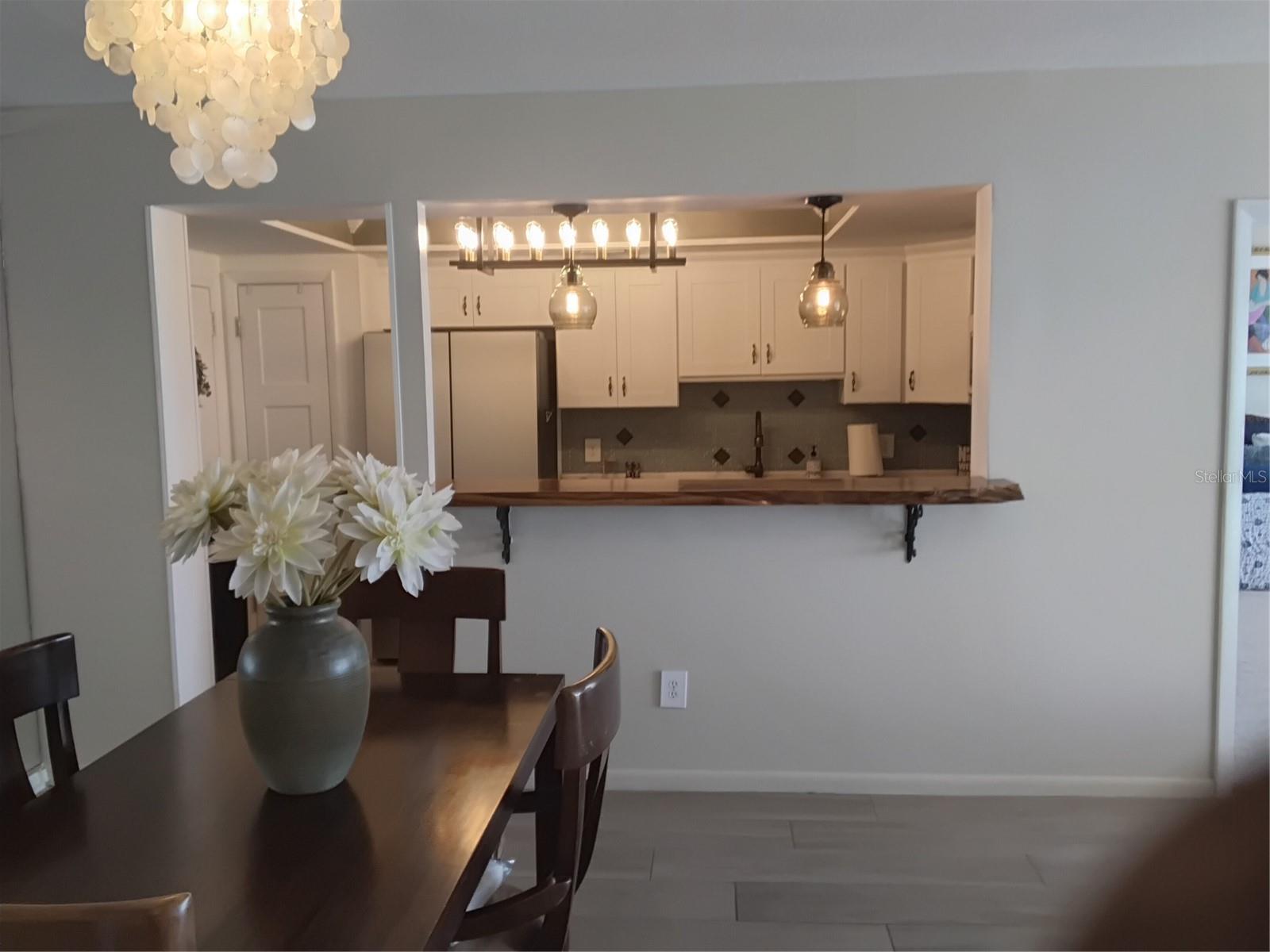 Image 19 of 54 For 7100 Sunshine Skyway Lane S 705