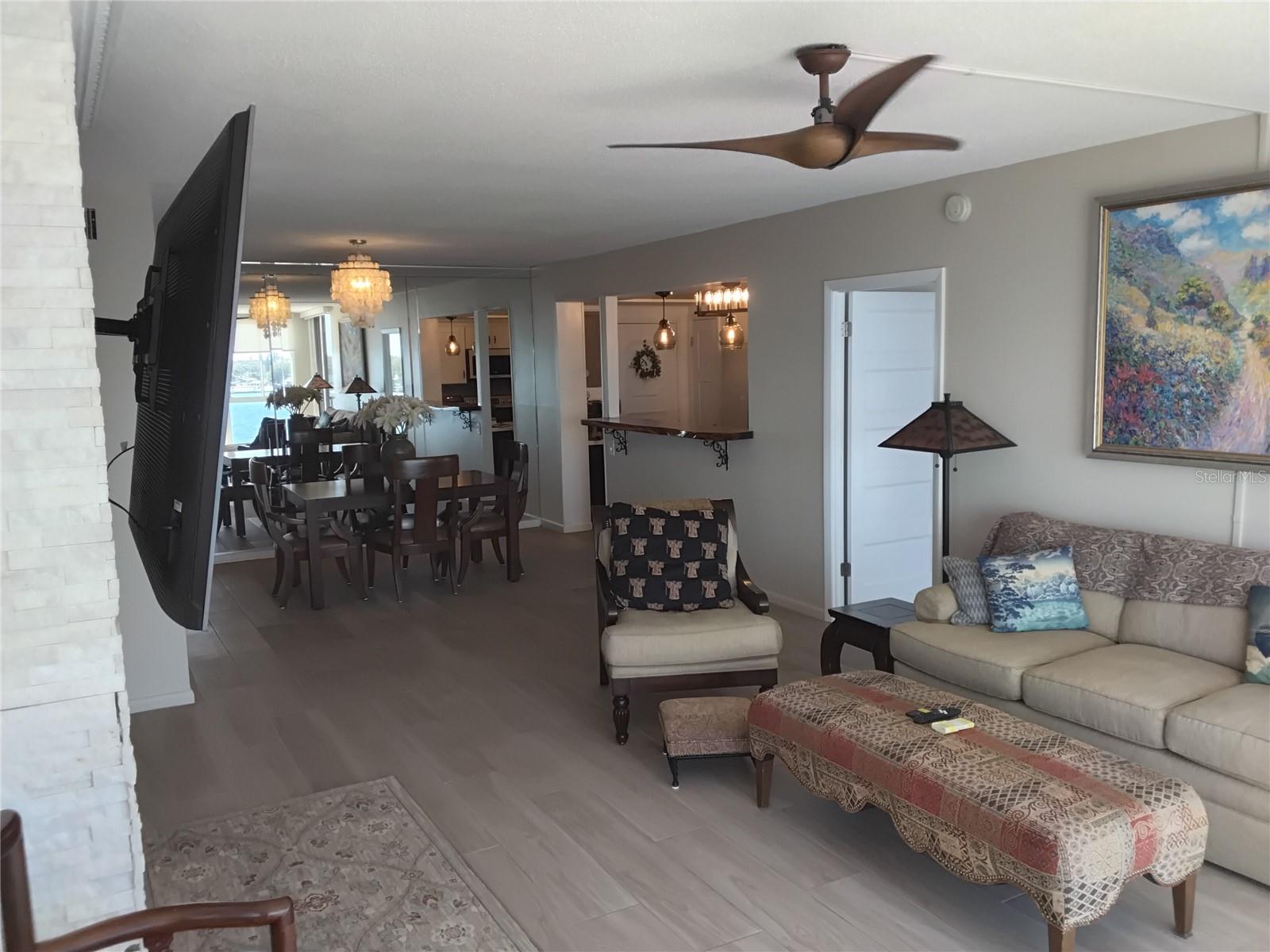 Image 24 of 54 For 7100 Sunshine Skyway Lane S 705