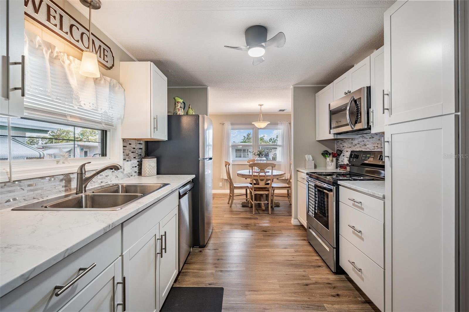 Image 11 of 38 For 257 Sago Palm Street