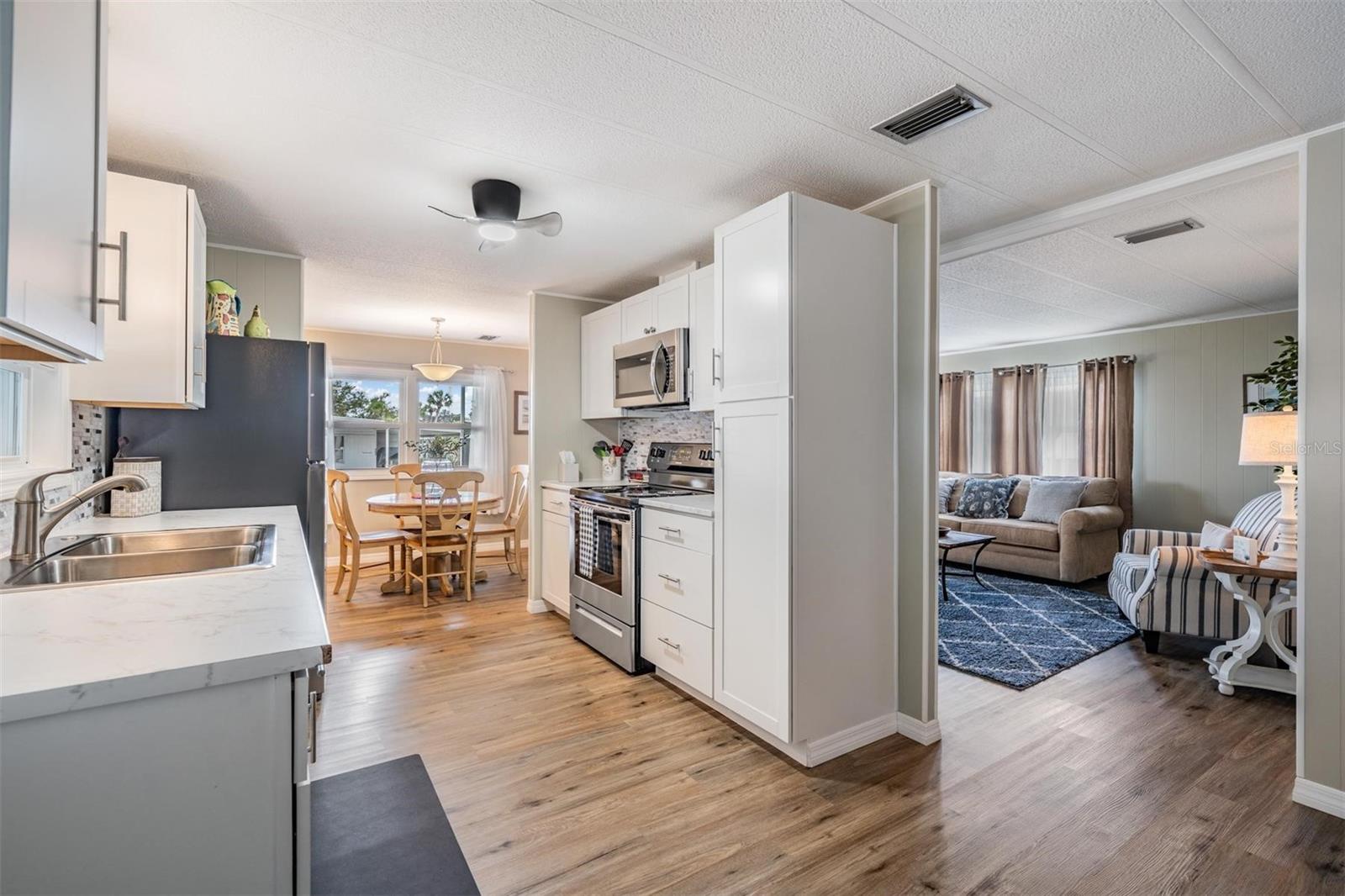 Image 4 of 38 For 257 Sago Palm Street