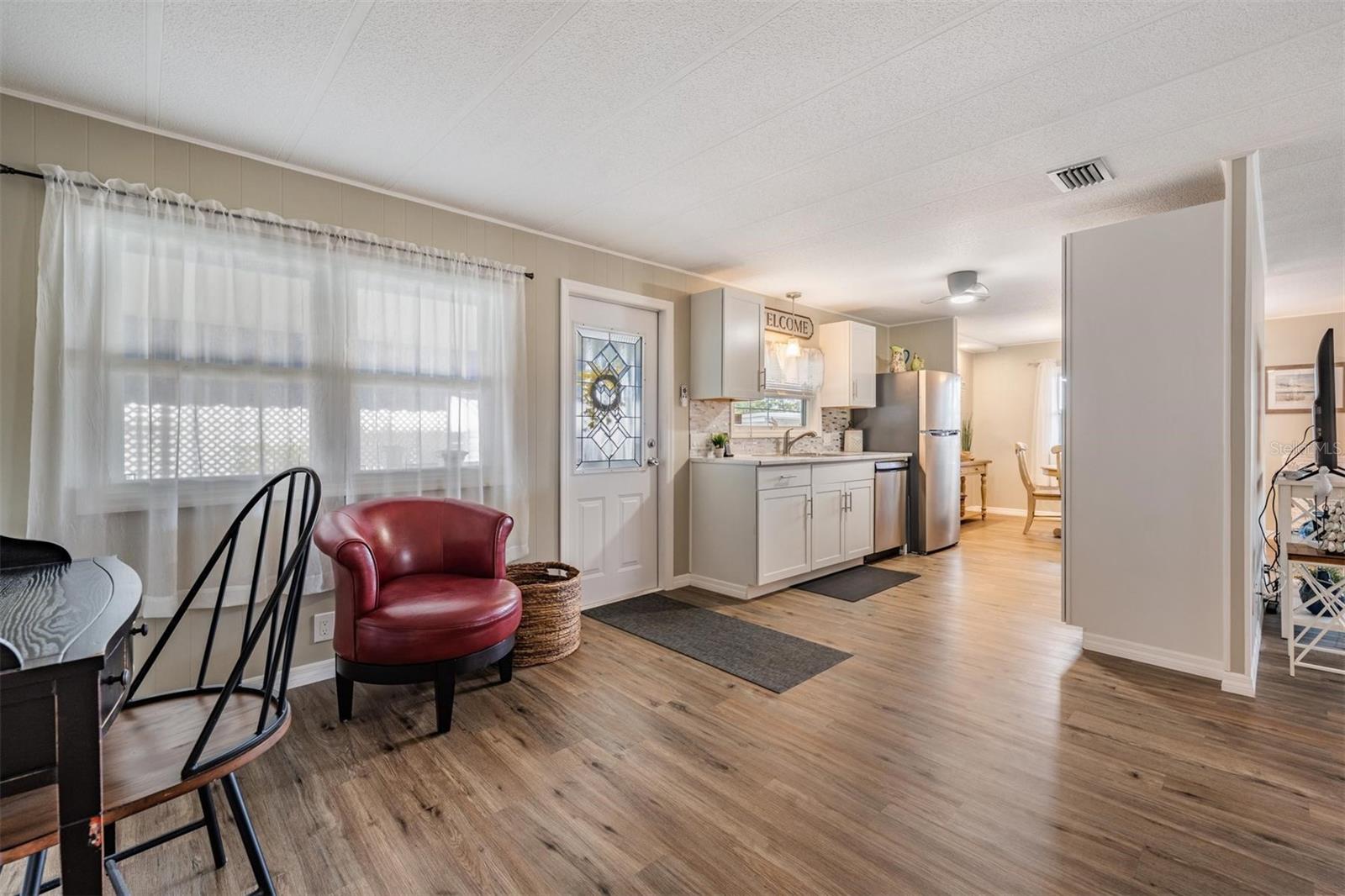 Image 6 of 38 For 257 Sago Palm Street