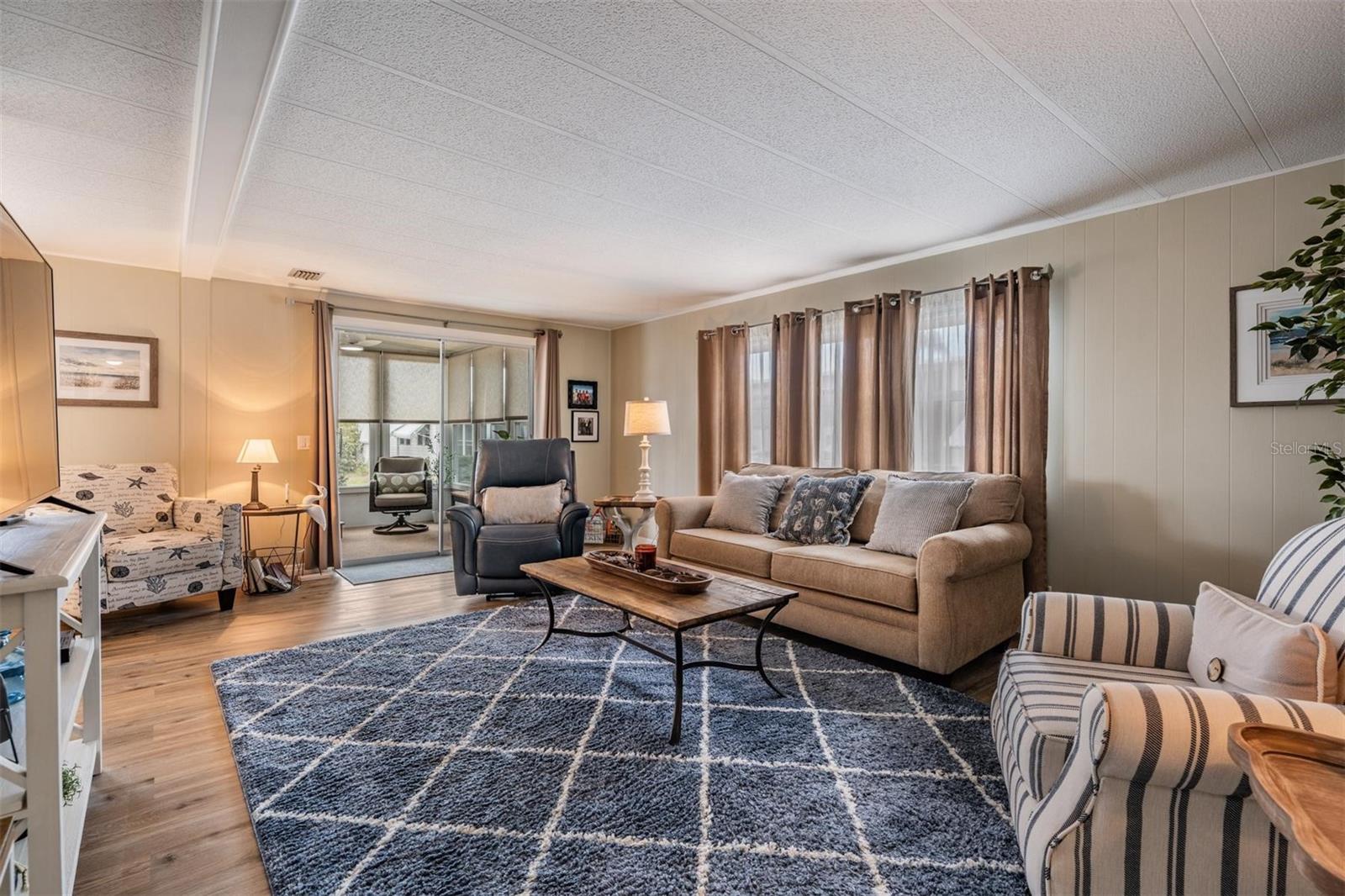 Image 9 of 38 For 257 Sago Palm Street