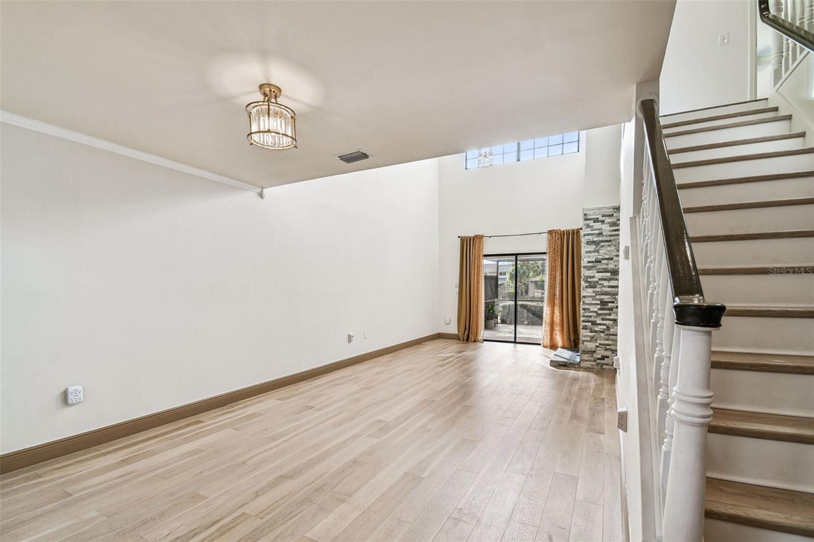 Image 10 of 39 For 10444 Saint Tropez Place