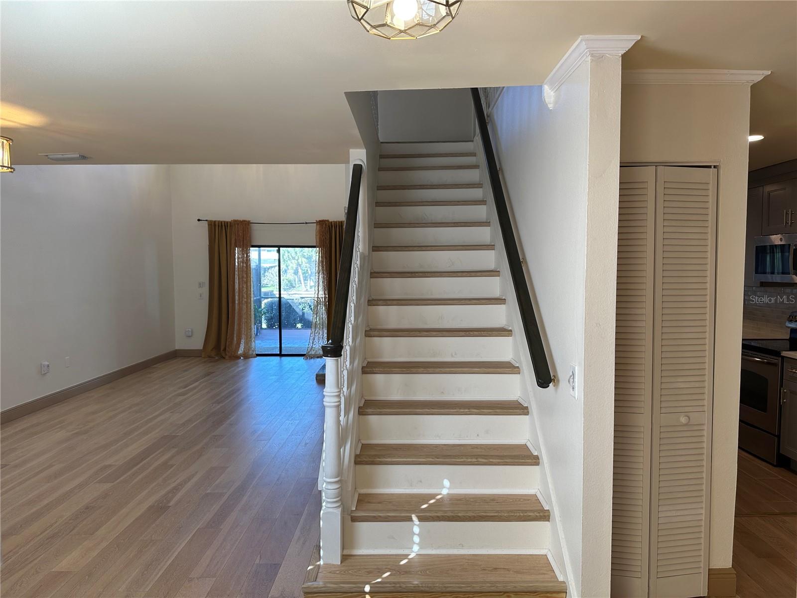 Image 13 of 39 For 10444 Saint Tropez Place