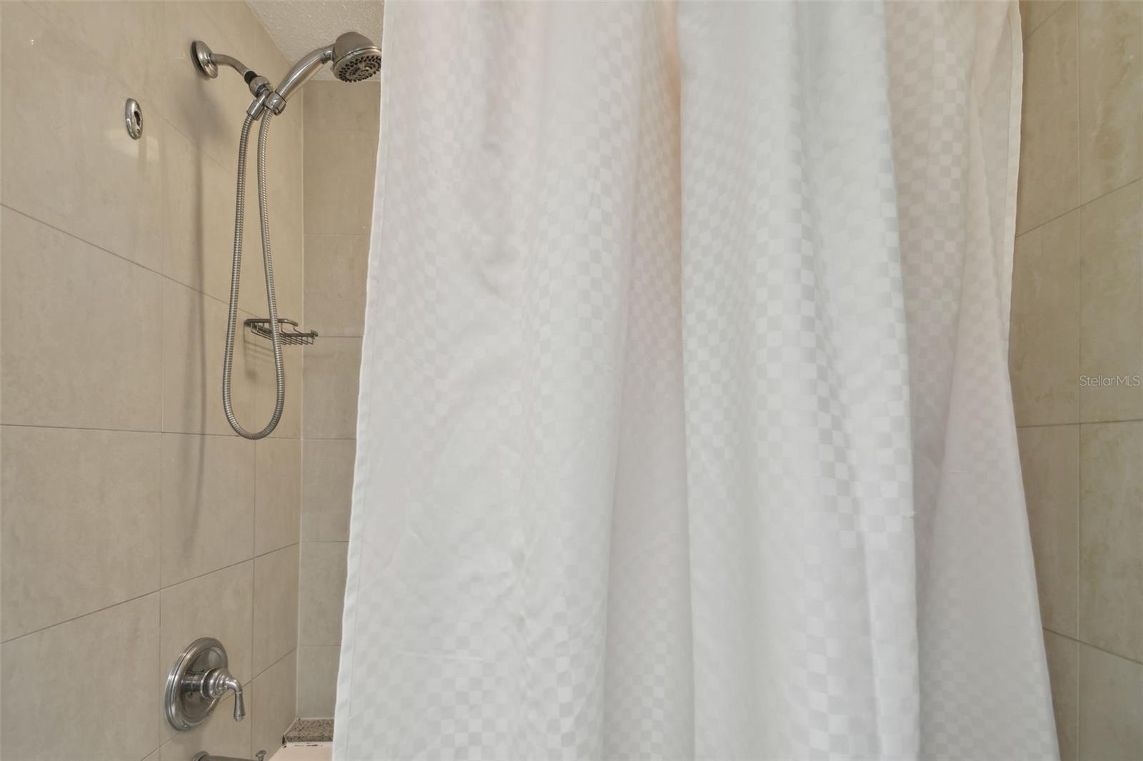 Image 20 of 50 For 36750 Us Highway 19 N 09208