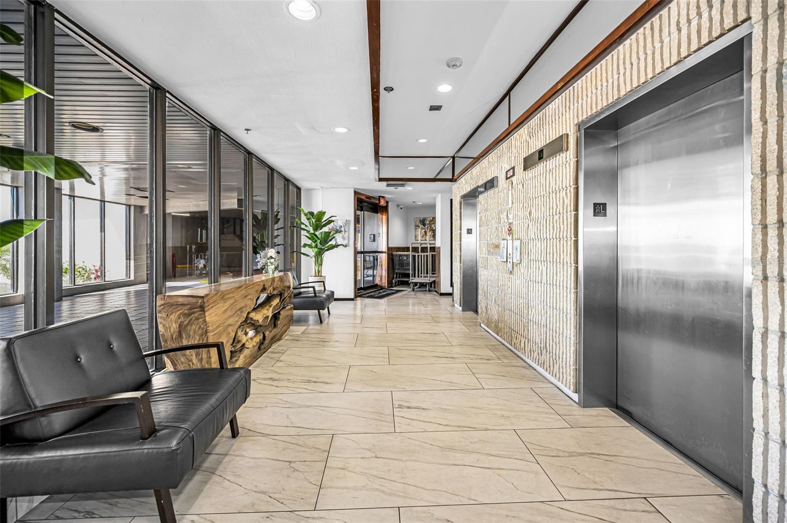 Image 12 of 100 For 1660 Gulf Boulevard Ph5