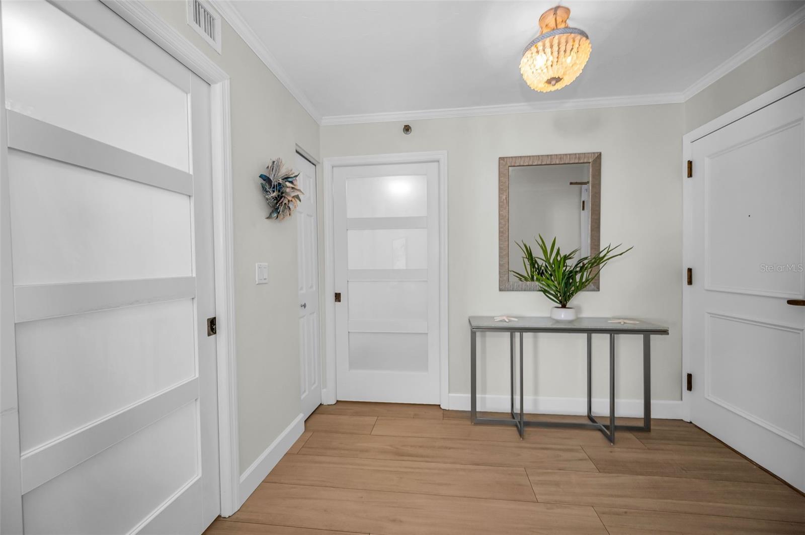 Image 14 of 100 For 1660 Gulf Boulevard Ph5