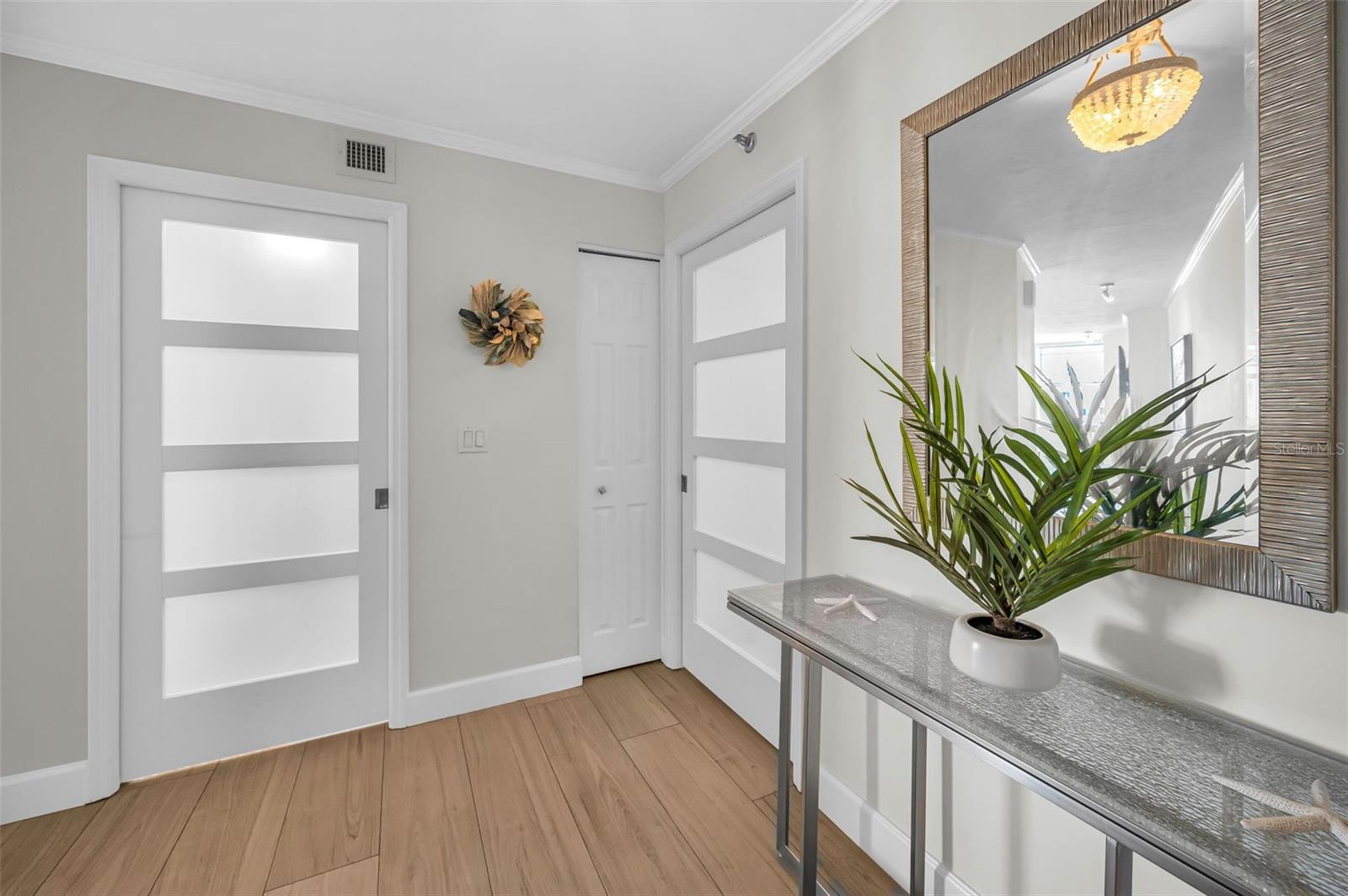 Image 16 of 100 For 1660 Gulf Boulevard Ph5