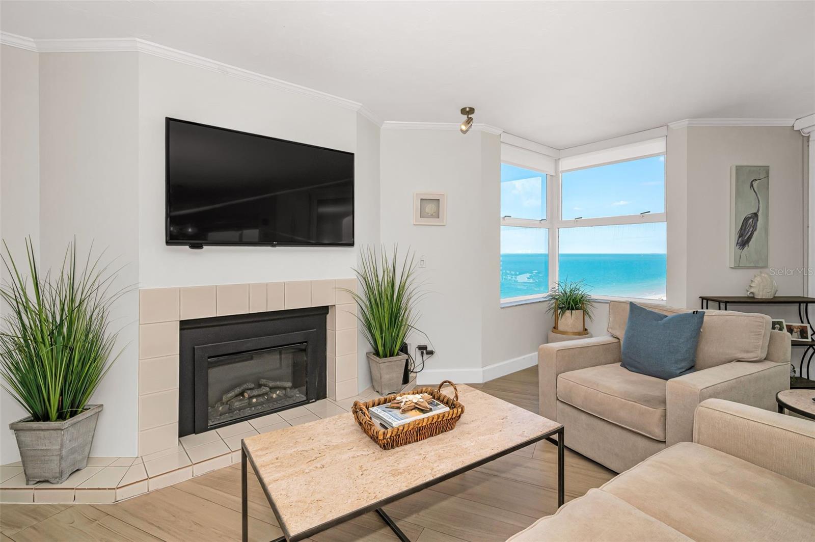 Image 20 of 100 For 1660 Gulf Boulevard Ph5