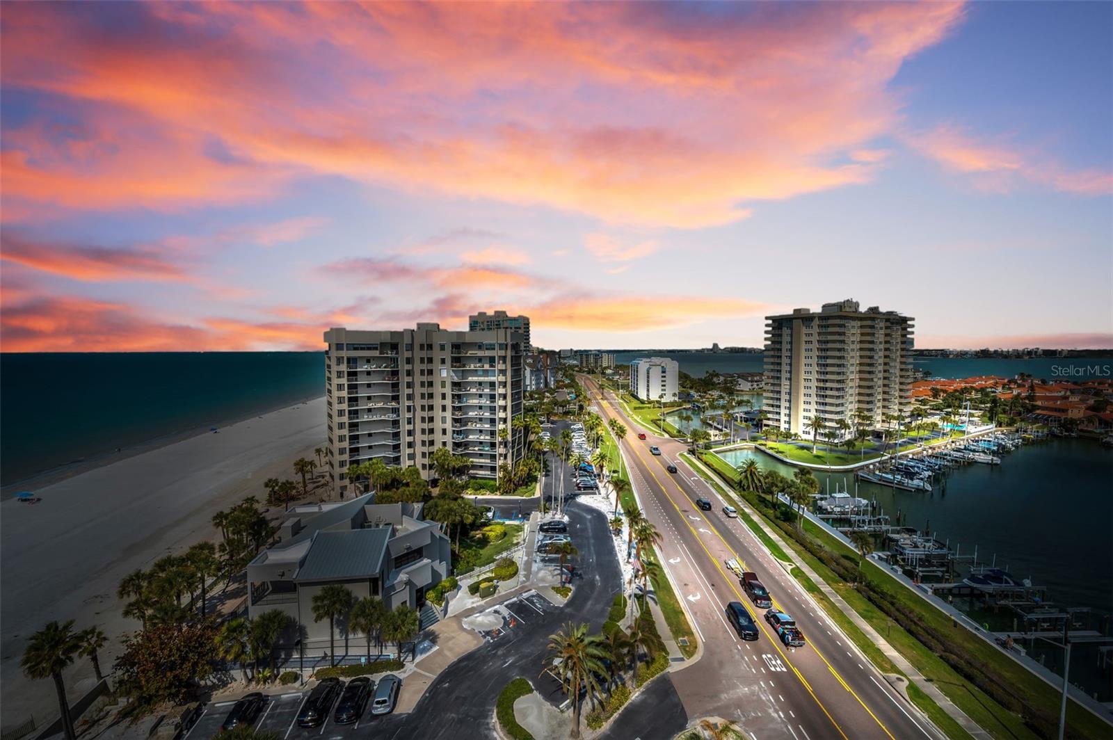 Image 34 of 100 For 1660 Gulf Boulevard Ph5