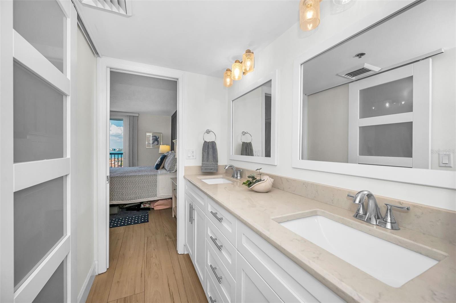 Image 60 of 100 For 1660 Gulf Boulevard Ph5