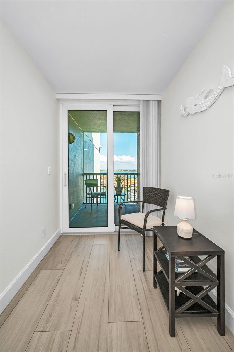 Image 65 of 100 For 1660 Gulf Boulevard Ph5